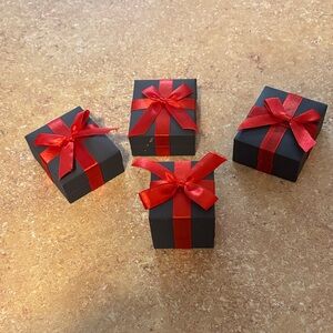 Chic Black and Red Jewelry Gift Box Set